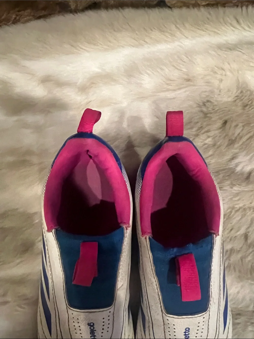 adidas kids White Slip-On goletto soccer cleats with Blue Stripes & Pink Lining